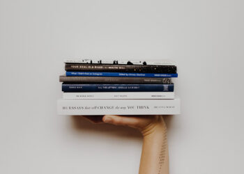 4 Books Every Marketer Should Read